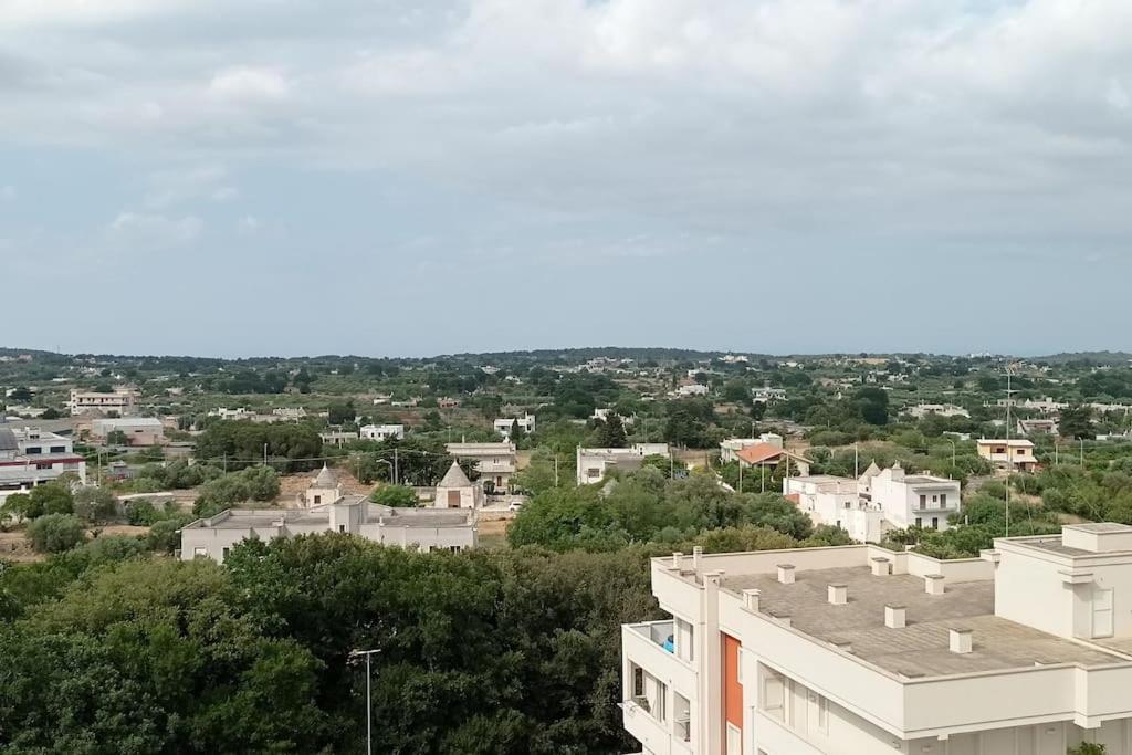 Appartamento Terrazza Bella Vista Cisternino Exterior foto
